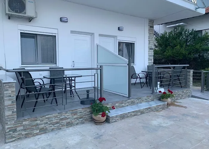 Pensión Skoulidis Family 3*
